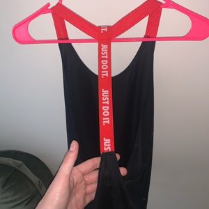Black Nike ‘Just do it’ Tank